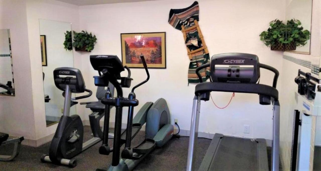 Sedona Pines Resort Εξωτερικό φωτογραφία Elliptical trainer (left)