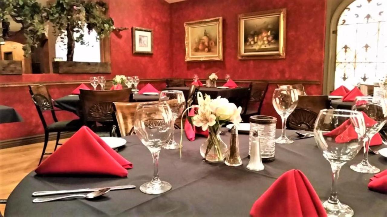 Sedona Pines Resort Εξωτερικό φωτογραφία The restaurant's interior