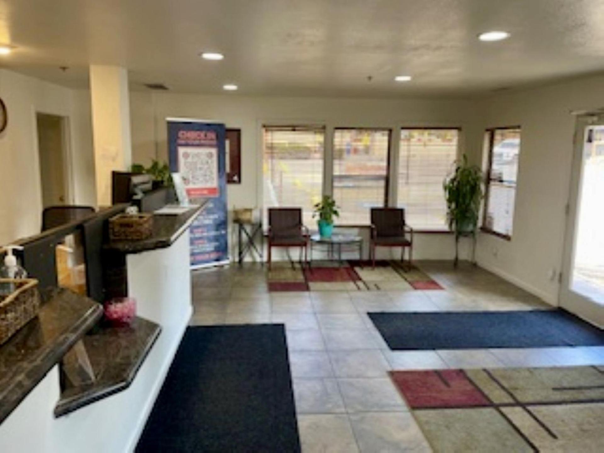 Sedona Pines Resort Εξωτερικό φωτογραφία Interior of the airport