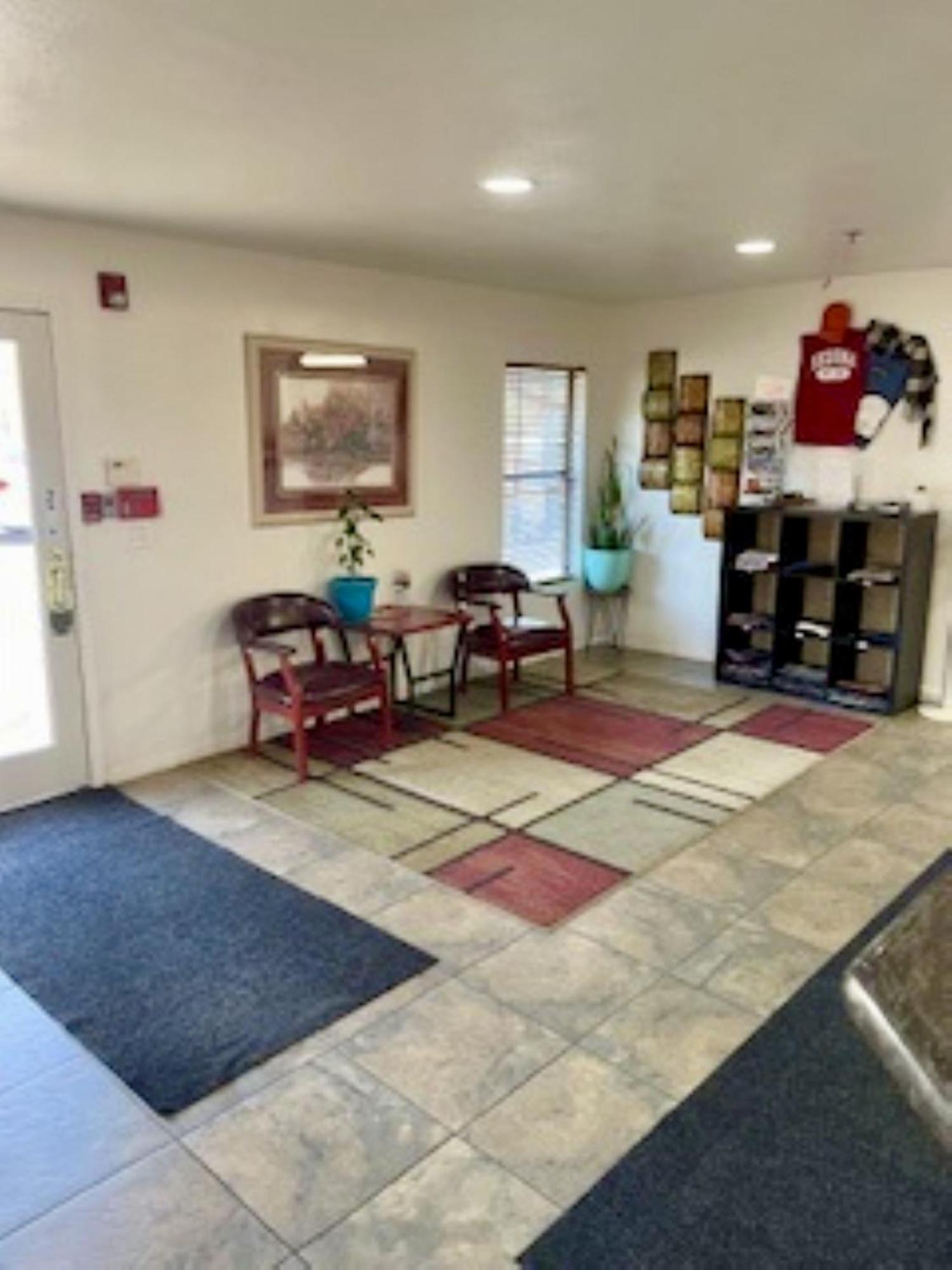 Sedona Pines Resort Εξωτερικό φωτογραφία The lobby of the station