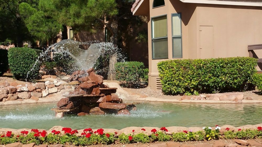 Sedona Pines Resort Εξωτερικό φωτογραφία Fountain at the Arizona Inn